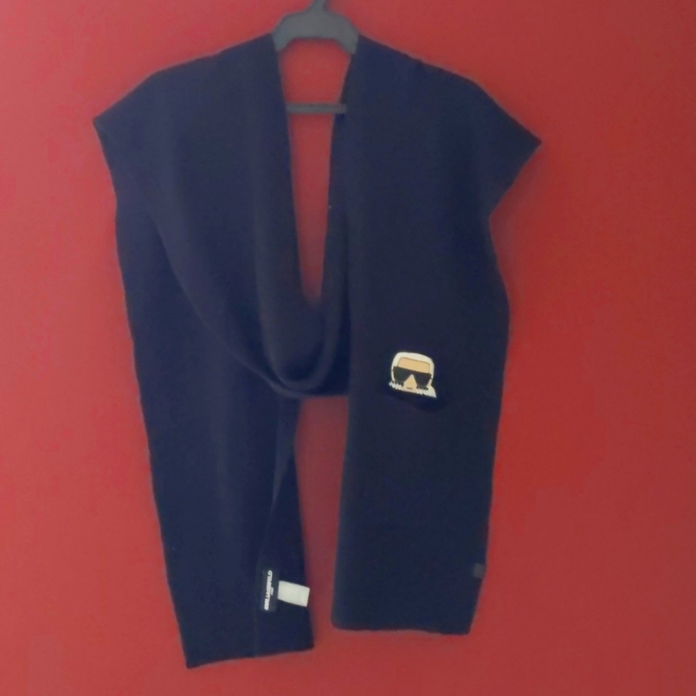 Karl Lagerfeld Black scarf